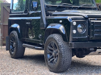 Used Land Rover Defender 90 2003 for sale - 79116372: Photo