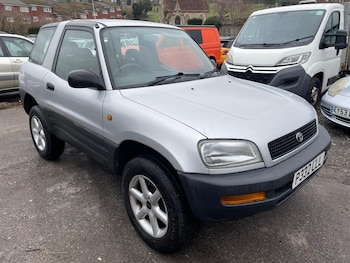 Used Toyota RAV4 1997 for sale - 77330902: Photo