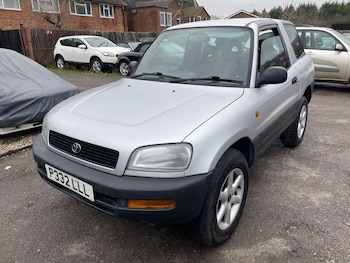Used Toyota RAV4 1997 for sale - 77330902: Photo