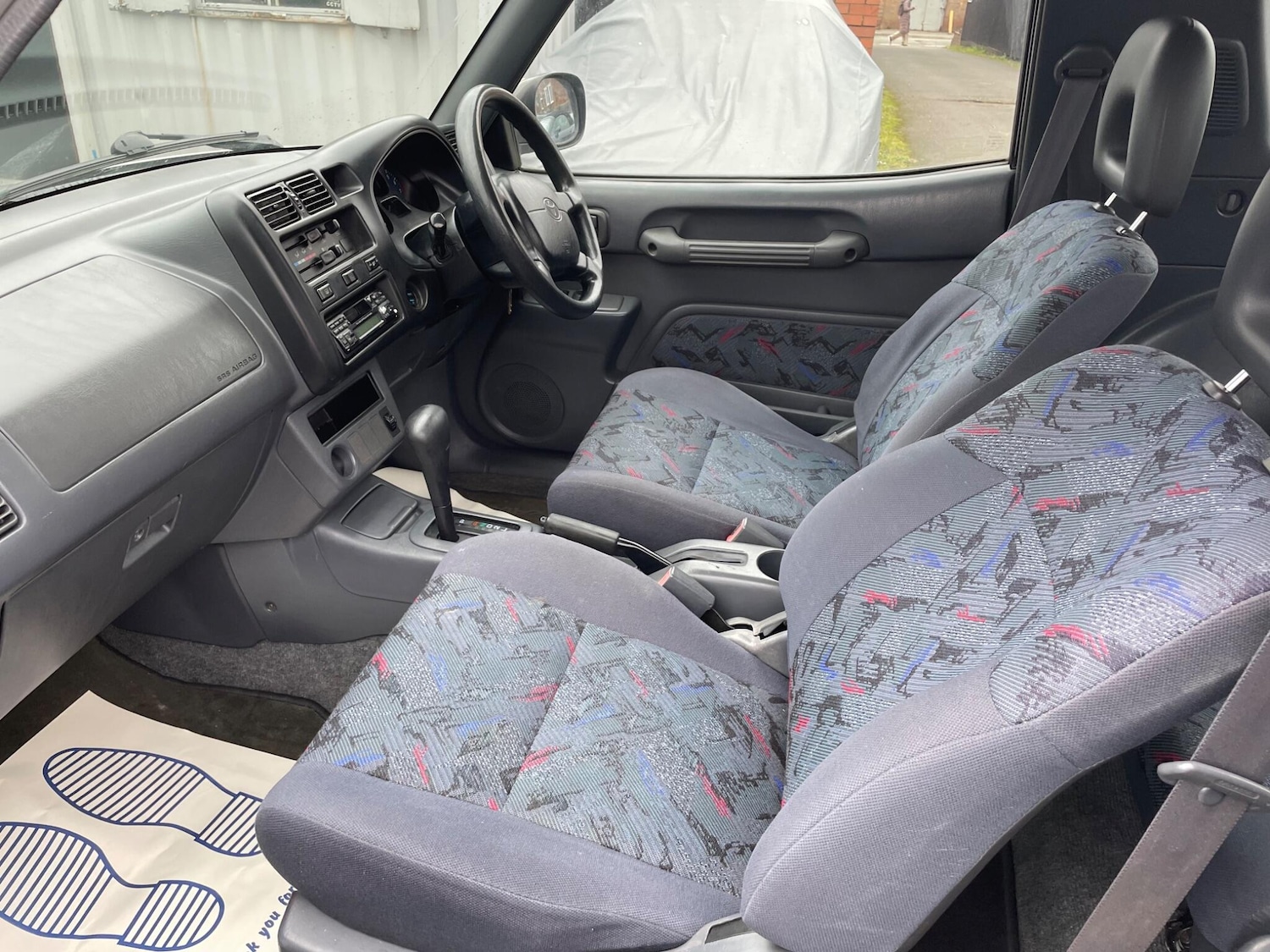 Used Toyota RAV4 1997 for sale - 77330902: Photo 9