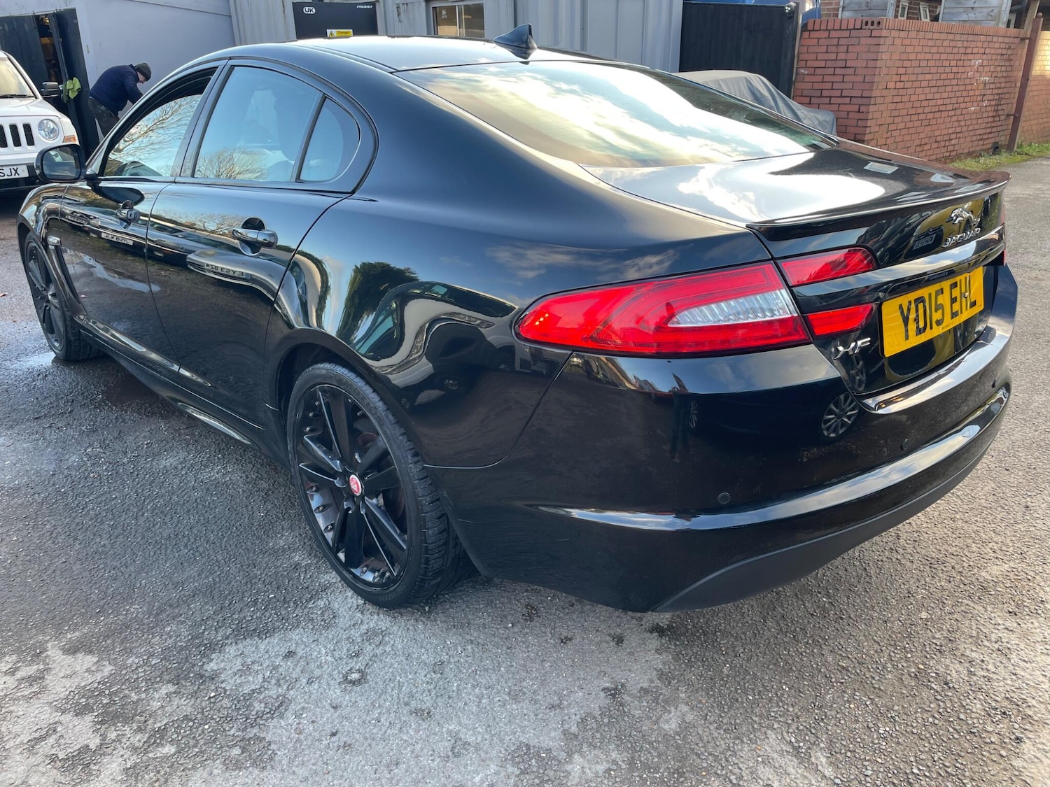 Used Jaguar XF 2015 for sale - 77439660: Photo 4