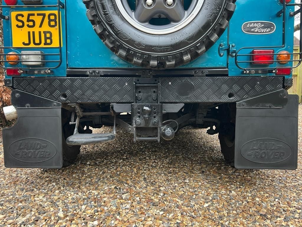 Used Land Rover Defender 90 for sale - 76476459: Photo 19