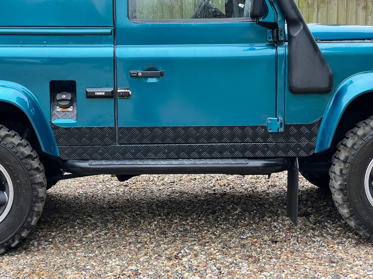 Used Land Rover Defender 90 for sale - 76476459: Photo 25