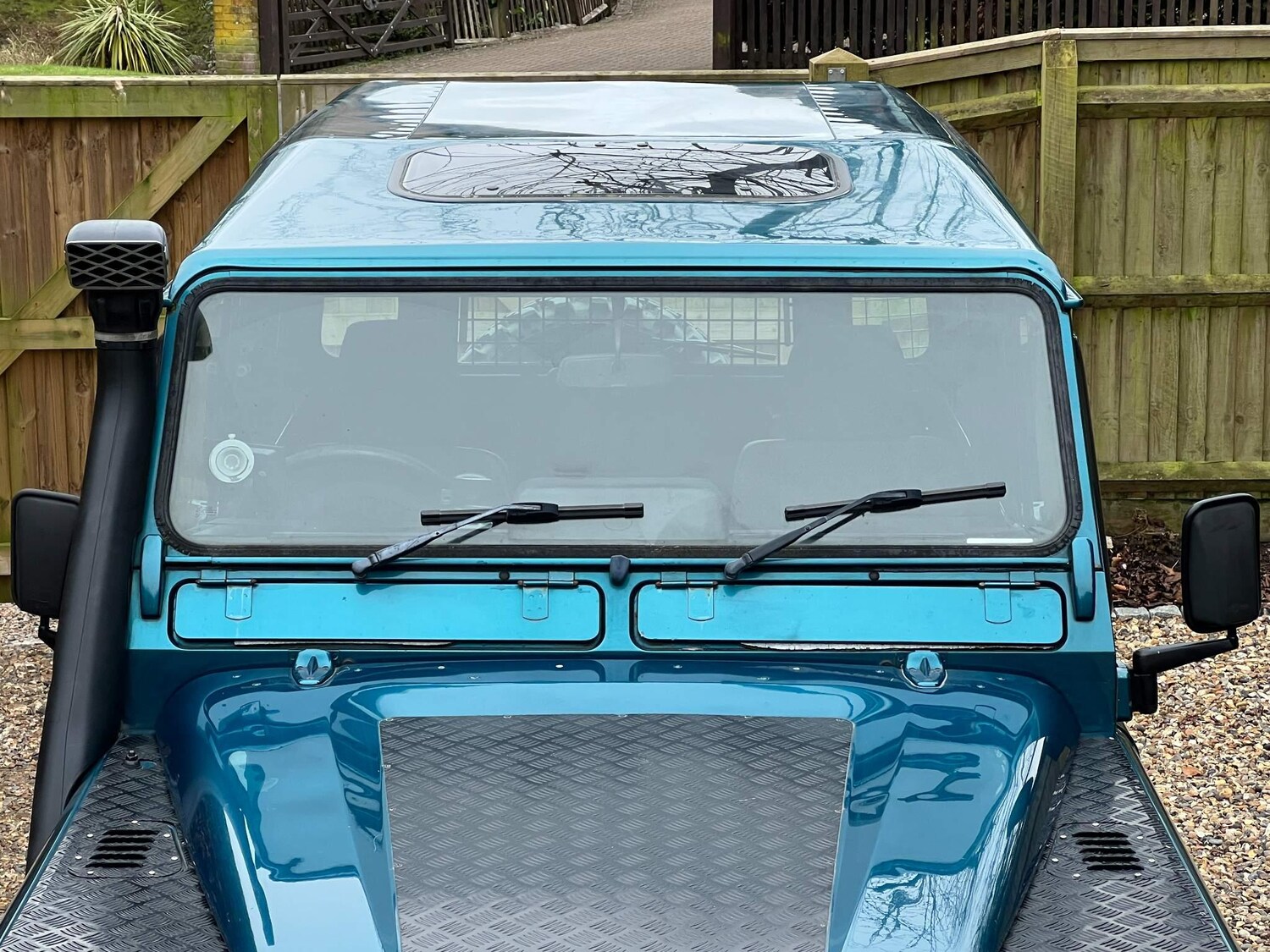 Used Land Rover Defender 90 for sale - 76476459: Photo 41