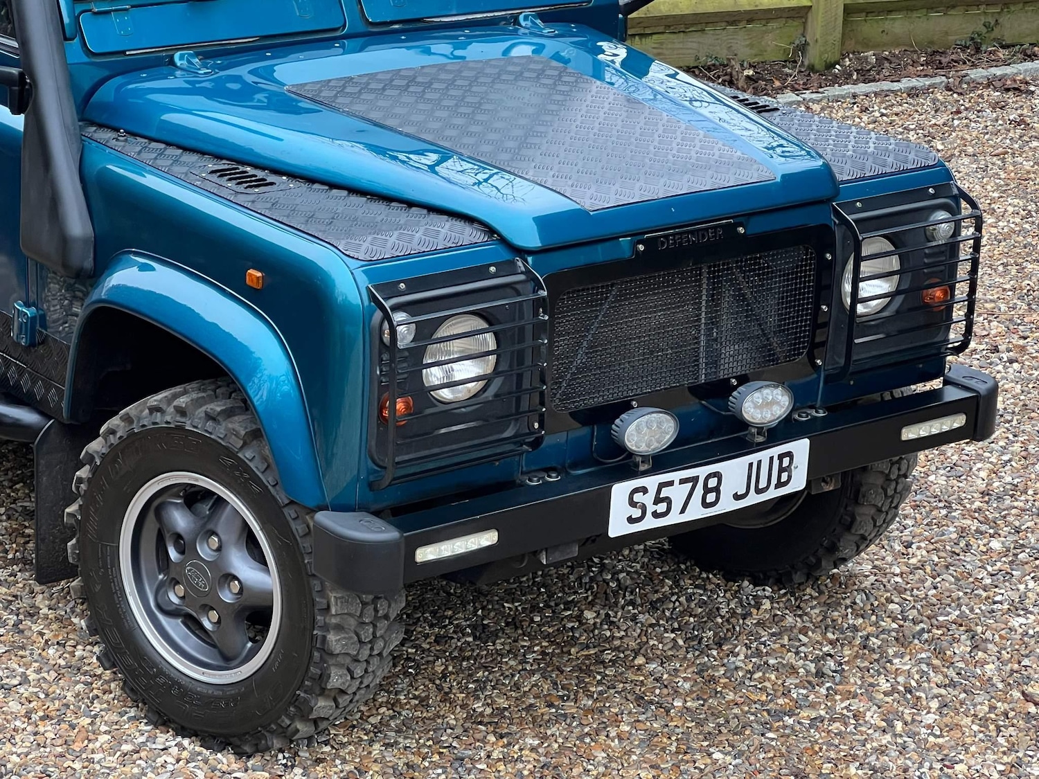 Used Land Rover Defender 90 for sale - 76476459: Photo 43