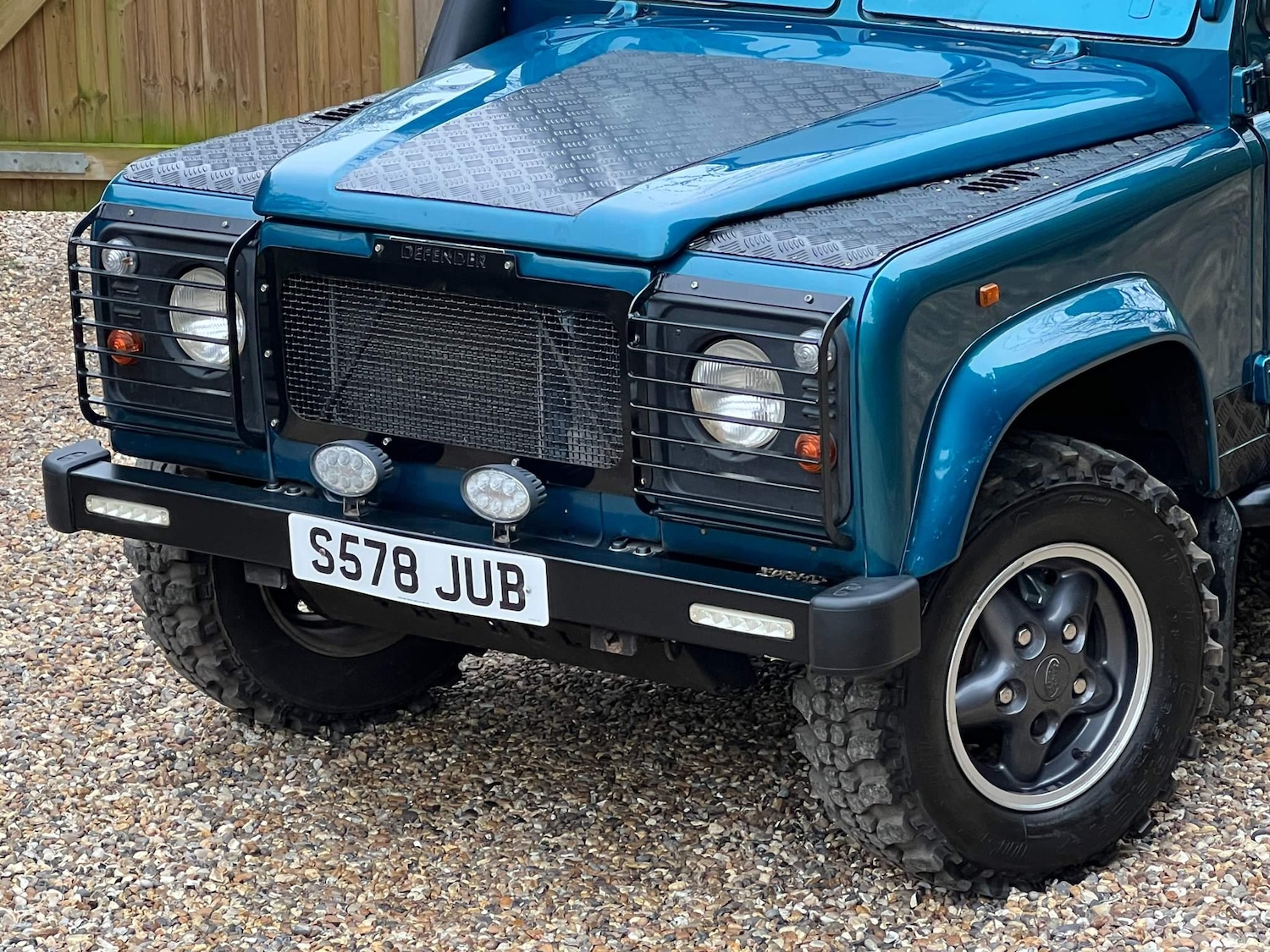 Used Land Rover Defender 90 for sale - 76476459: Photo 44