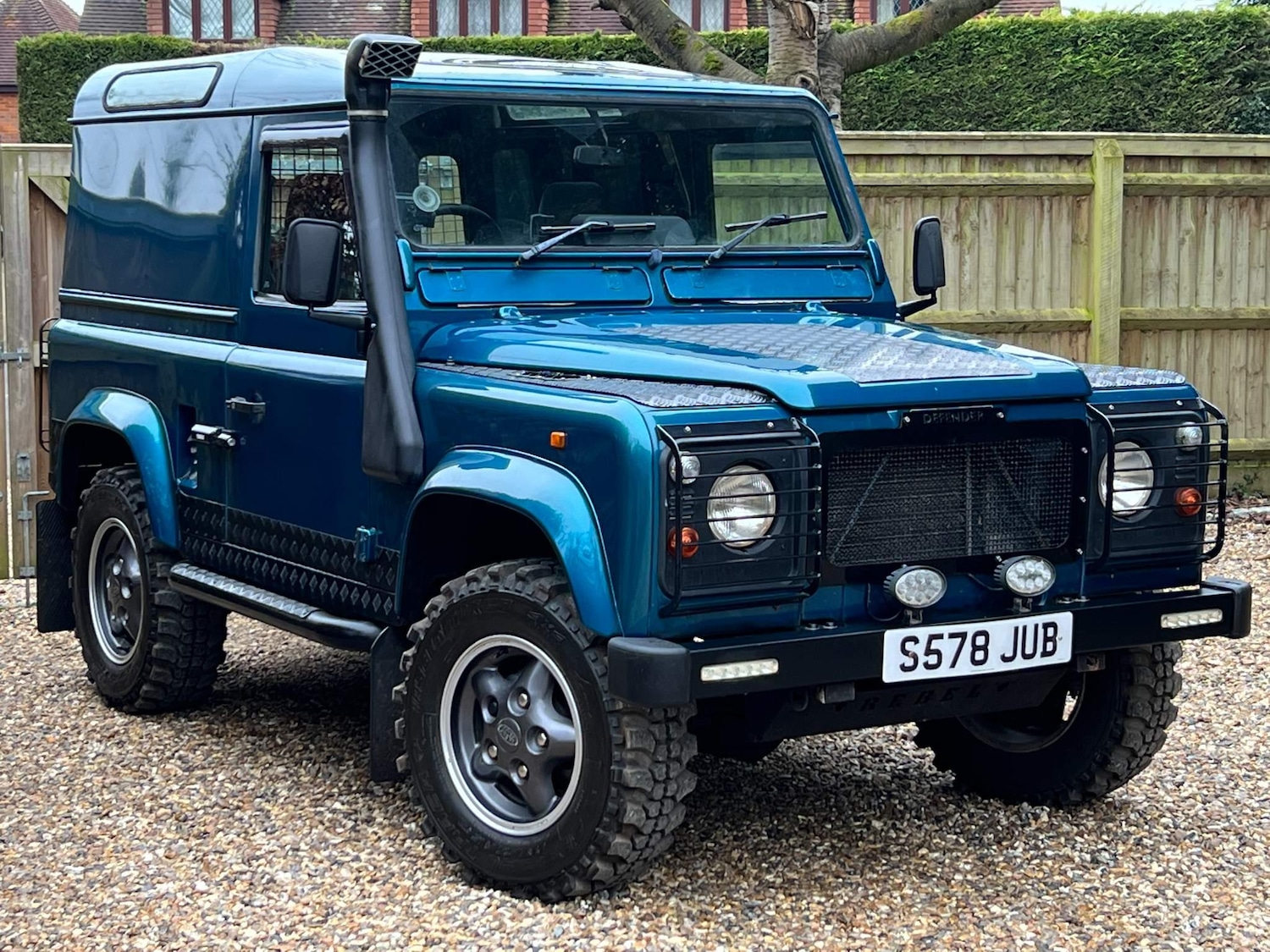 Used Land Rover Defender 90 for sale - 76476459: Photo 48