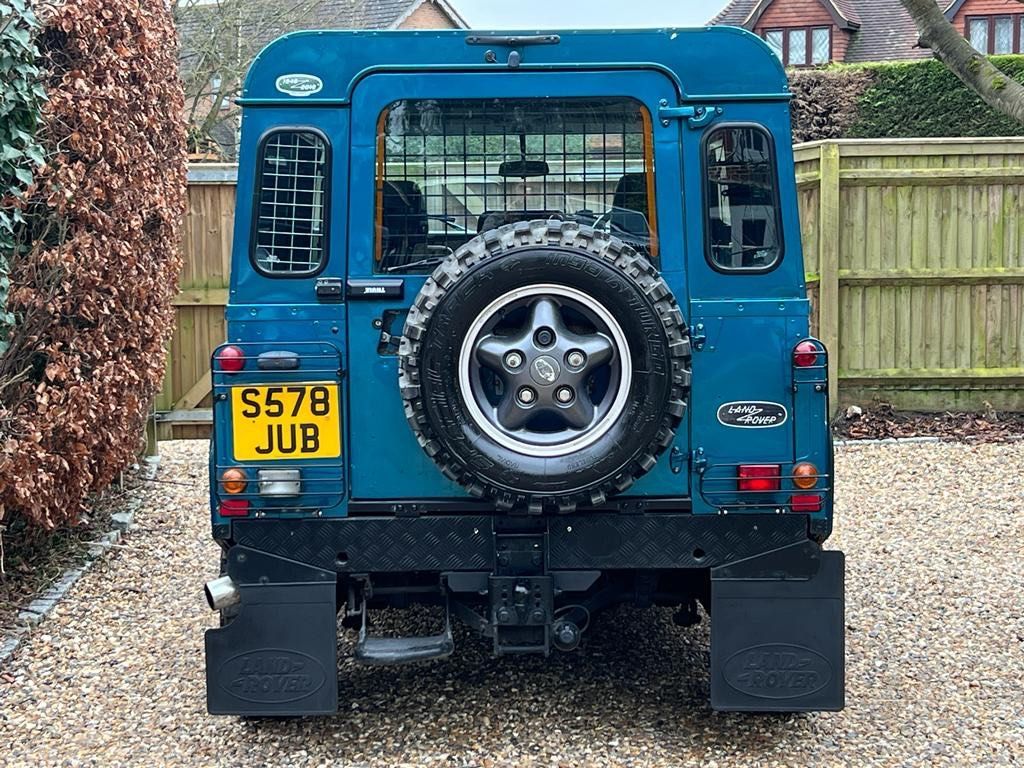 Used Land Rover Defender 90 for sale - 76476459: Photo 8