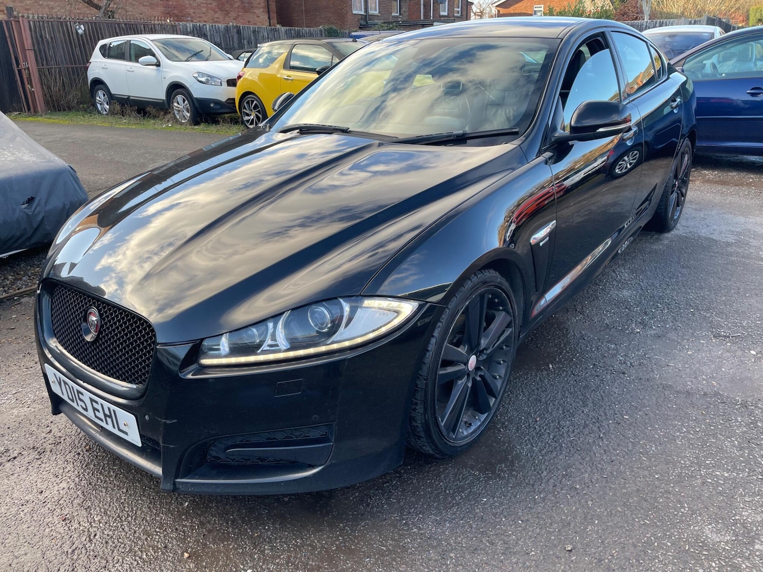 Used Jaguar XF 2015 for sale - 77924871: Photo 3