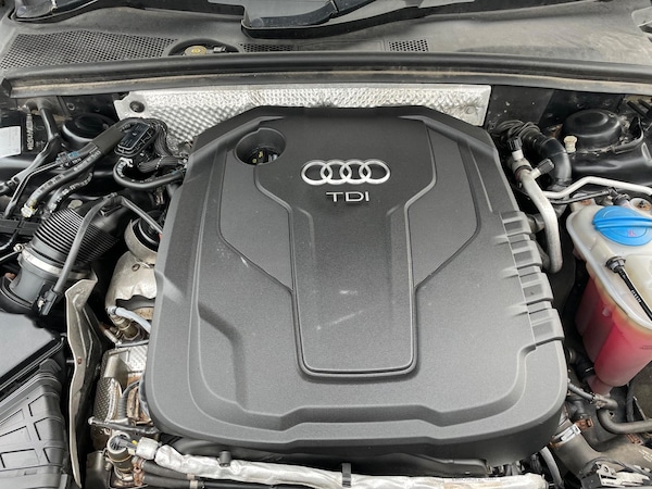 Used Audi A4 Avant 2015 for sale - 72861619: Photo 14