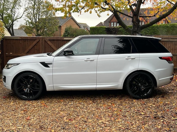 Used Land Rover Range Rover Sport 2017 for sale - 74221235: Photo 10