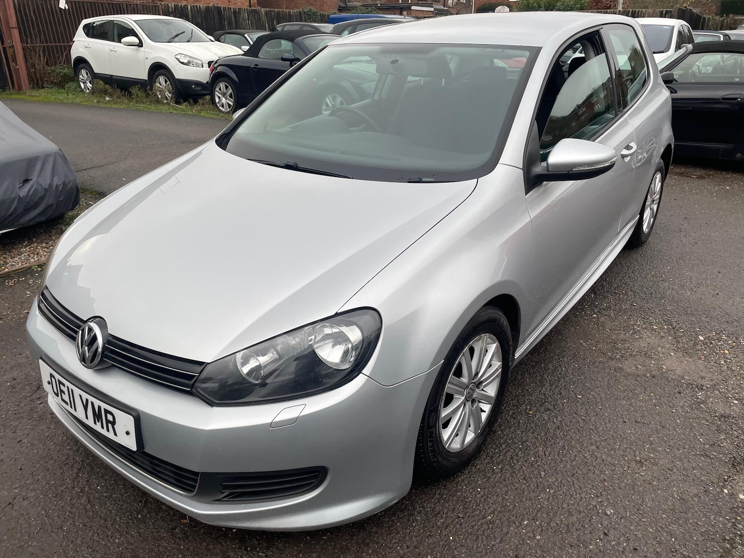 Used Volkswagen Golf 2011 for sale - 77029258: Photo 2