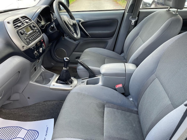 Used Toyota RAV4 2003 for sale - 74429144: Photo 11