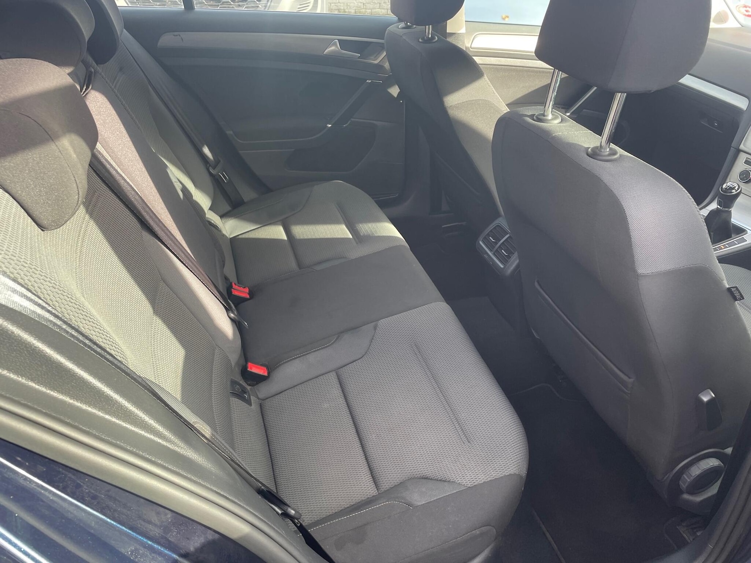 Used Volkswagen Golf 2015 for sale - 77377151: Photo 10