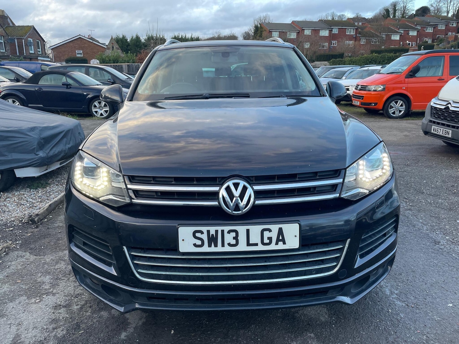 Used Volkswagen Touareg 2013 for sale - 77254003: Photo 2