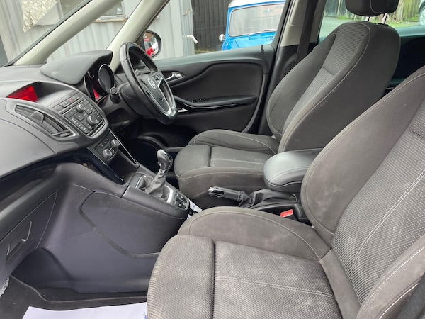 Used Vauxhall Zafira Tourer 2014 for sale - 74611635: Photo 12