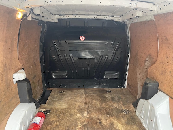 Used Ford Transit Connect 2014 for sale - 76284351: Photo 8