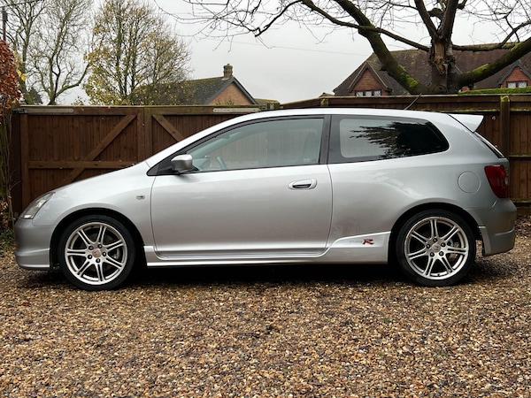 Used Honda Civic 2003 for sale - 75531323: Photo 26