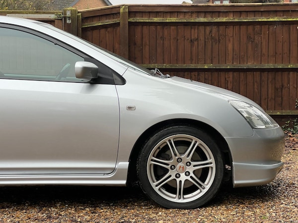Used Honda Civic 2003 for sale - 75531323: Photo 34