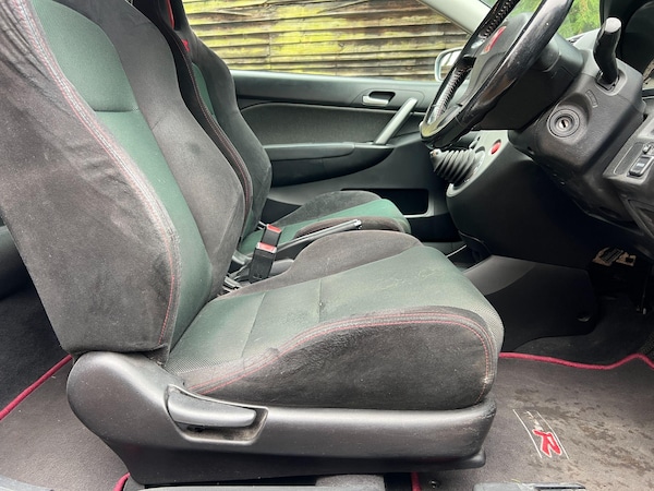 Used Honda Civic 2003 for sale - 75531323: Photo 45
