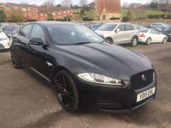 (15) - 2.2 TD R-Sport Black (s/s) 4dr