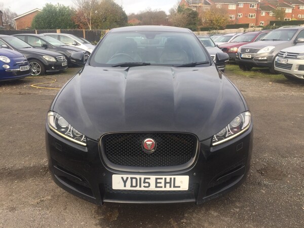 Used Jaguar XF 2015 for sale - 74611605: Photo 2