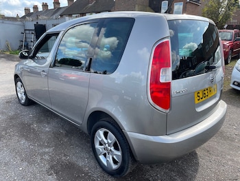 Used Skoda Roomster 2013 for sale - 77573899: Photo