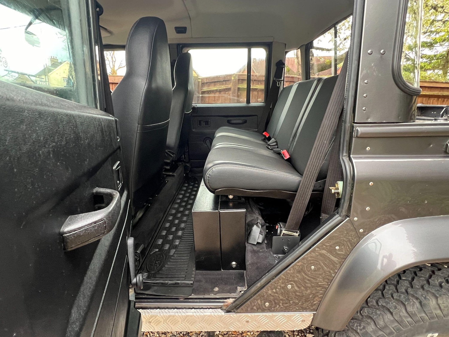 Used Land Rover Defender 2005 for sale - 76645416: Photo 18