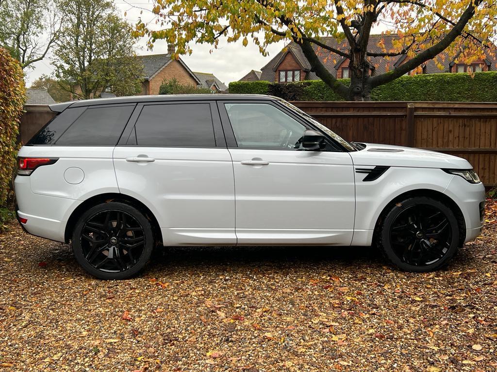 Used Land Rover Range Rover Sport 2017 for sale - 78035107: Photo 9