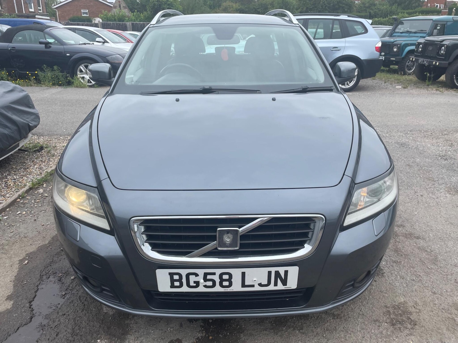 Used Volvo V50 2008 for sale - 77925073: Photo 2