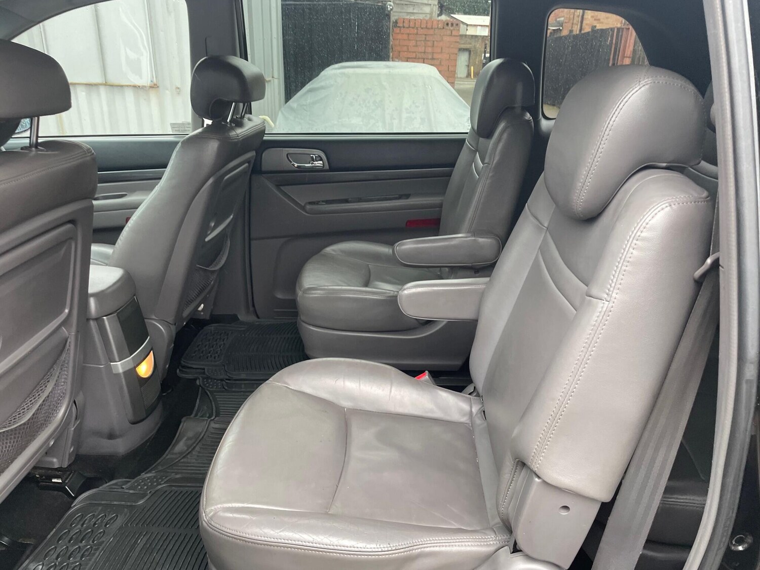 Used Ssangyong Turismo 2015 for sale - 78058105: Photo 12