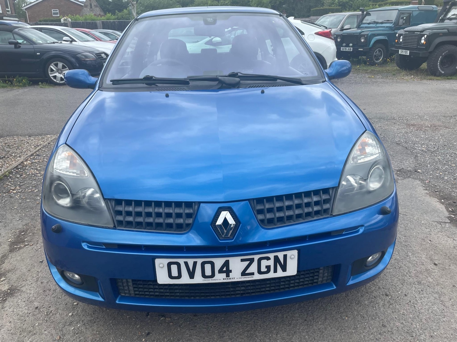 Used Renault Clio 2004 for sale - 76839524: Photo 2