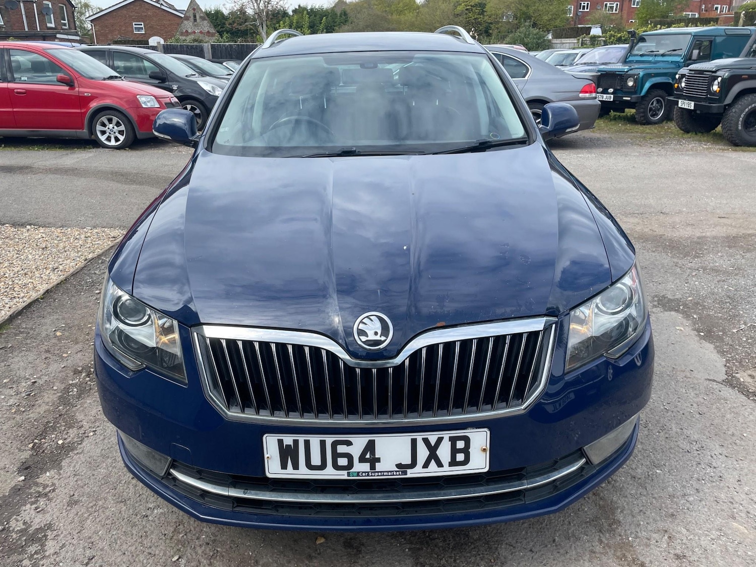 Used Skoda Superb 2014 for sale - 76499524: Photo 2