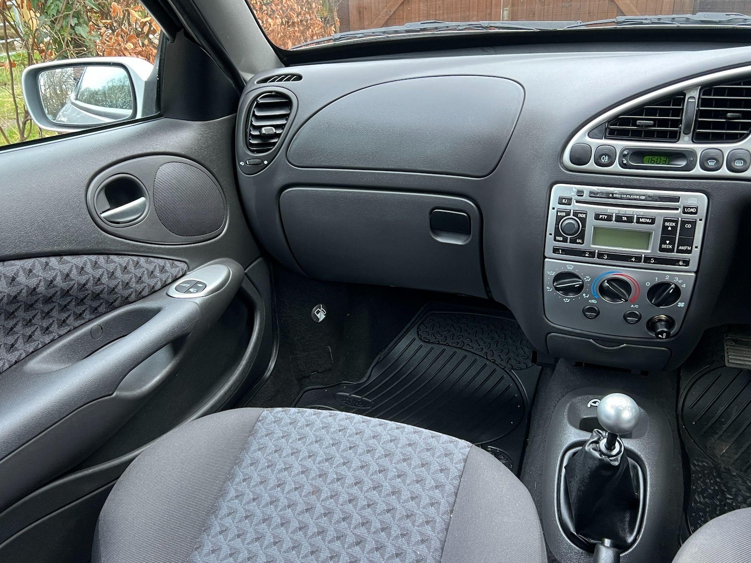 Used Ford Puma 2001 for sale - 76991351: Photo 17