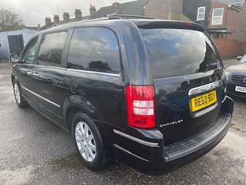 Used Chrysler Grand Voyager 2010 for sale - 78504567: Photo