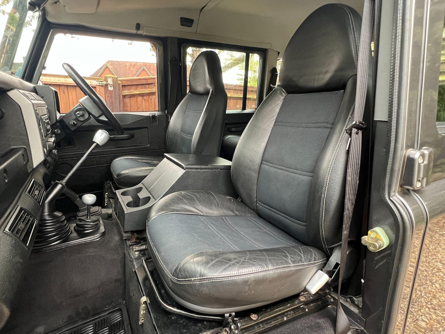 Used Land Rover Defender 2005 for sale - 76992601: Photo 14