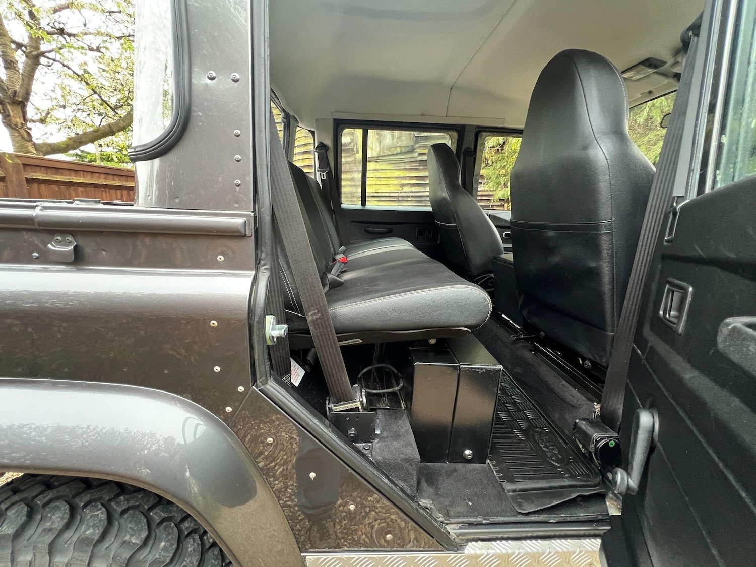 Used Land Rover Defender 2005 for sale - 76992601: Photo 19