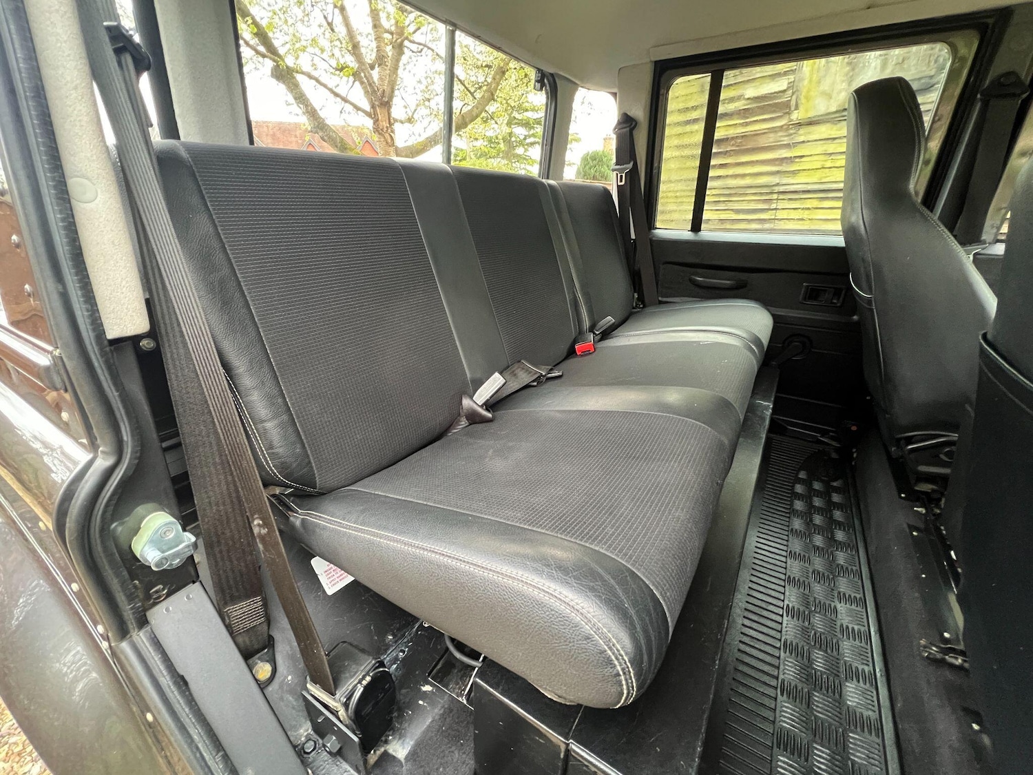 Used Land Rover Defender 2005 for sale - 76992601: Photo 22