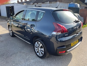 Used Peugeot 3008 2015 for sale - 78156701: Photo