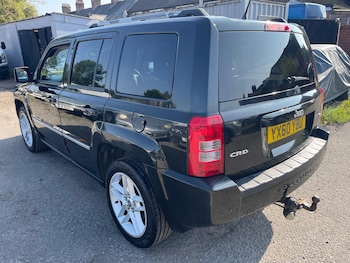 Used Jeep Patriot 2010 for sale - 75552522: Photo
