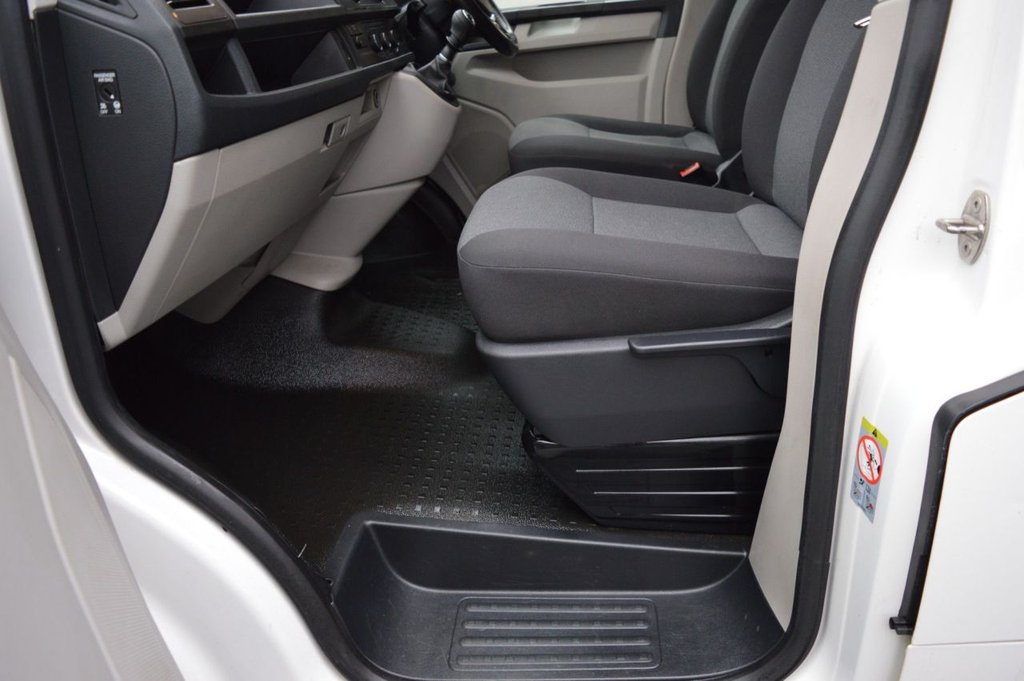 Used Volkswagen Transporter 2019 for sale - 77313235: Photo 16