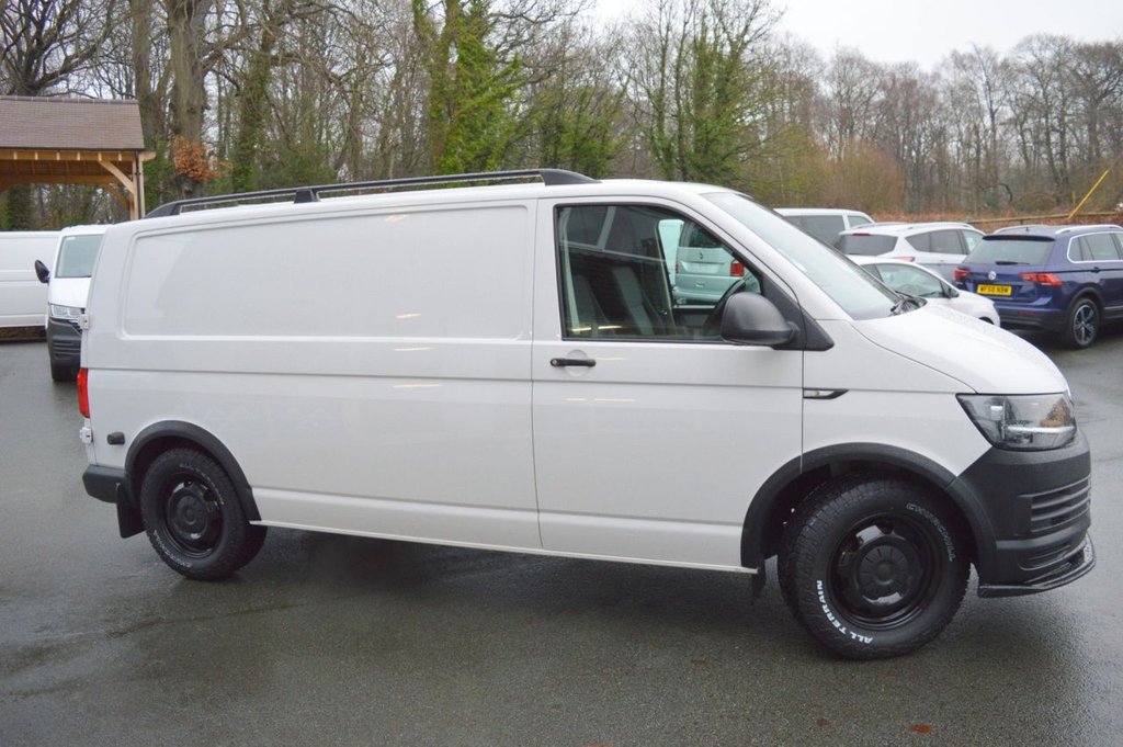 Used Volkswagen Transporter 2019 for sale - 77313235: Photo 3