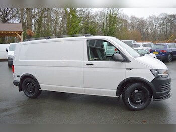 Used Volkswagen Transporter 2019 for sale - 77313235: Photo