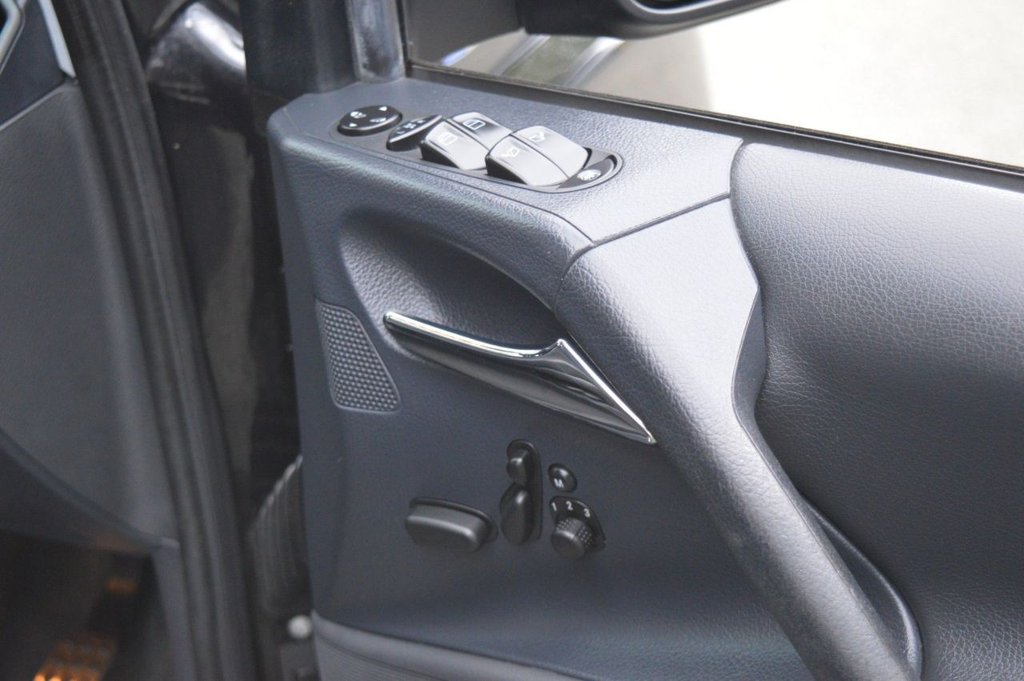 Used Mercedes-Benz Viano 2013 for sale - 77806006: Photo 30