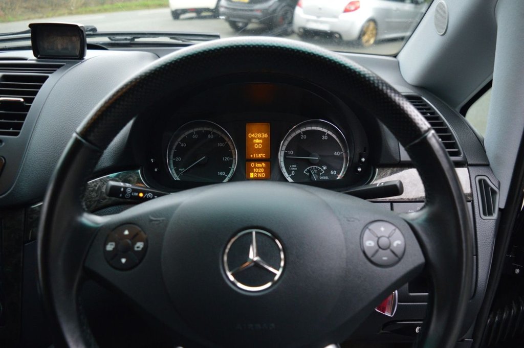 Used Mercedes-Benz Viano 2013 for sale - 77806006: Photo 33