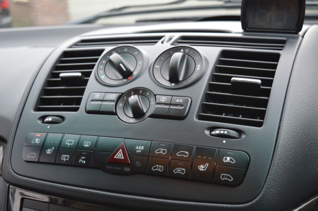 Used Mercedes-Benz Viano 2013 for sale - 77806006: Photo 35