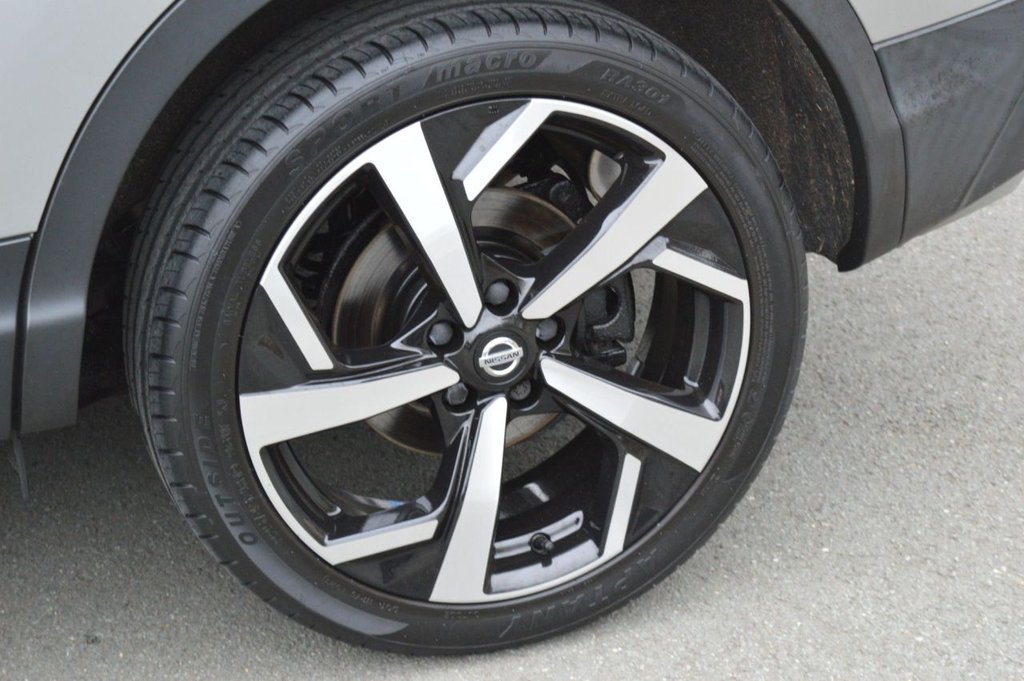 Used Nissan Qashqai 2017 for sale - 77593733: Photo 14