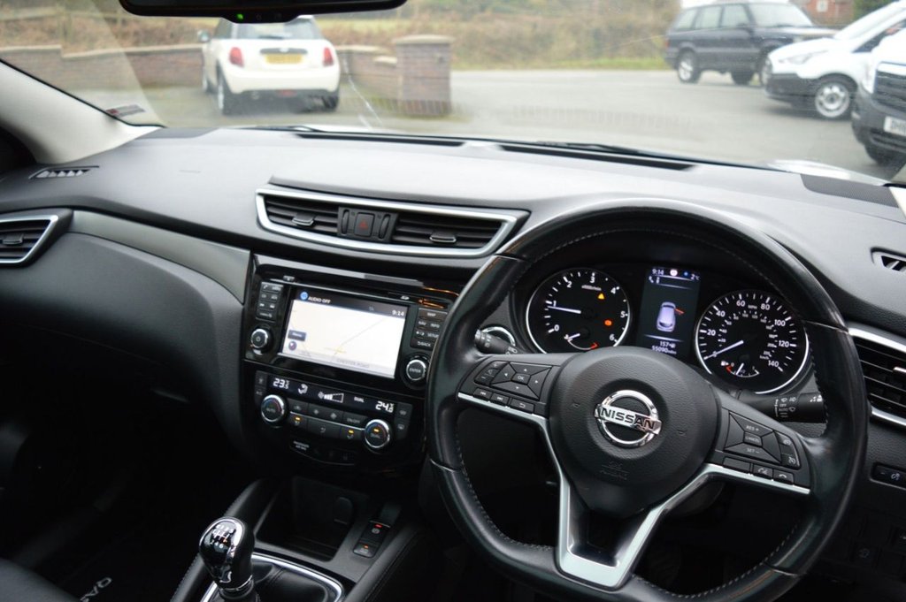 Used Nissan Qashqai 2017 for sale - 77593733: Photo 24