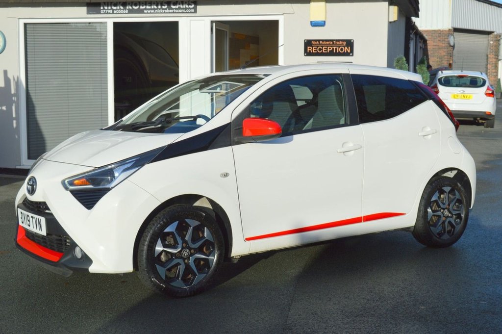 Used Toyota AYGO 2019 for sale - 76900566: Photo 2