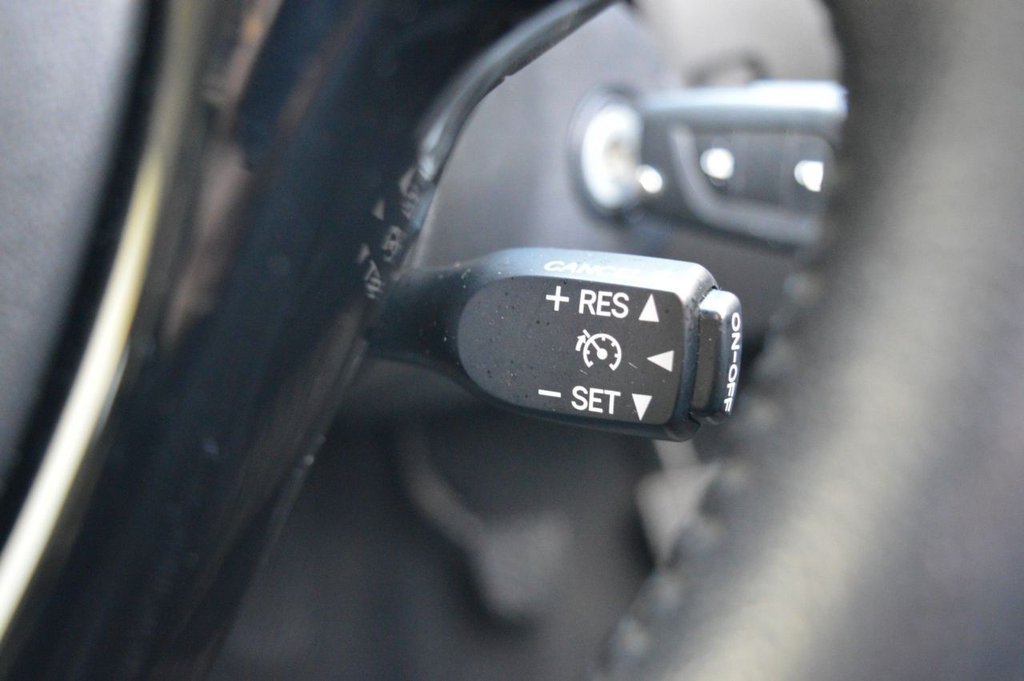 Used Toyota AYGO 2019 for sale - 76900566: Photo 27